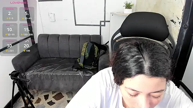 JulietaKane online show from September 9, 2025, 3:49 am