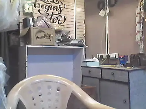 LOVEGURU D online show from February 5, 2025, 4:36 pm