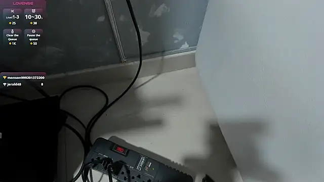 TOWERS21  online show from February 18, 2025, 2:05 am