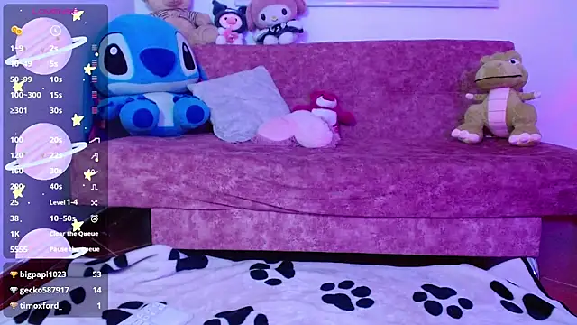 Snapshot of evie_cloud chatting on March 4, 2025, 4:27 am evie cloud online show from March 4, 2025, 4:27 am