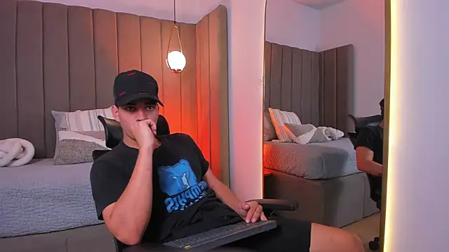 Benjamin More online show from May 29, 2026, 3:01 am
