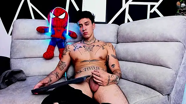 JUSTIN FULLER1 online show from March 20, 2025, 12:19 am