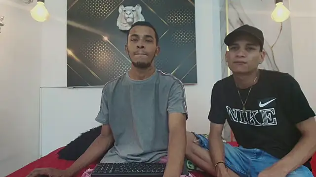 JordanAndAndrew online show from October 21, 2025, 8:19 pm