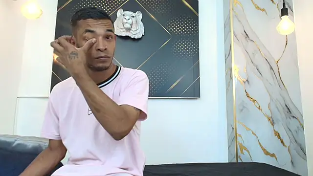 JordanAndAndrew online show from September 18, 2025, 7:39 pm