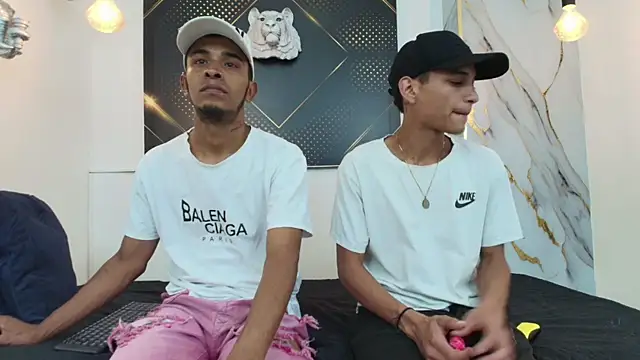 JordanAndAndrew online show from October 5, 2025, 8:10 pm