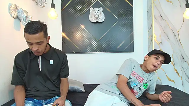 JordanAndAndrew online show from September 25, 2025, 8:04 pm