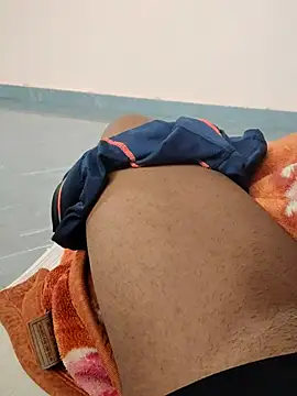 MrNick74 online show from October 18, 2025, 11:01 am