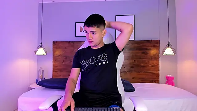 Snapshot of ander_deimond_ chatting on February 10, 2025, 1:22 pm ander deimond online show from February 10, 2025, 1:22 pm