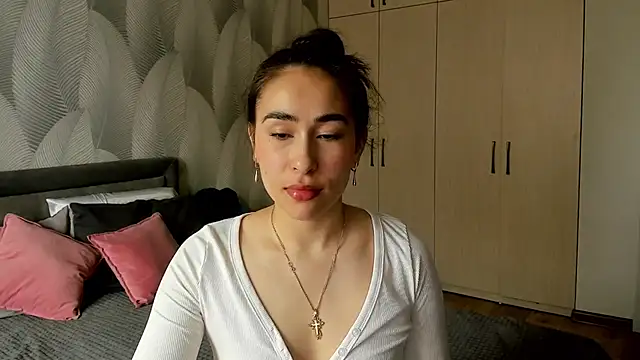 Snapshot of Bambiii_bby chatting on May 30, 2026, 5:14 am Bambiii bby online show from May 30, 2026, 5:14 am