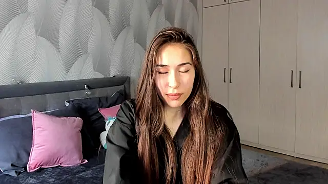 Bambiii bby online show from March 5, 2025, 2:25 am