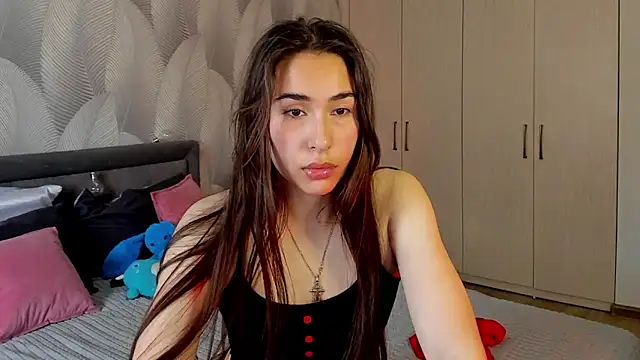 Bambiii bby online show from November 11, 2025, 3:12 am