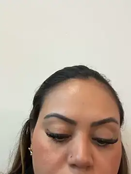 lariic online show from June 15, 2026, 5:56 pm