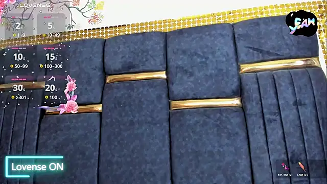 skaysanchez1 online show from November 6, 2025, 8:02 pm