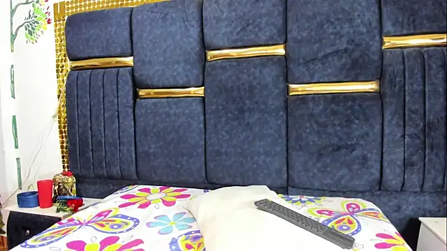 skaysanchez1 online show from September 22, 2025, 7:53 pm