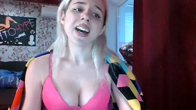 Puregirlaa online show from December 25, 2024, 11:11 am