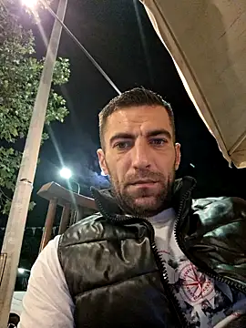 Snapshot of Greecefuck chatting on October 5, 2025, 5:25 pm Greecefuck online show from October 5, 2025, 5:25 pm