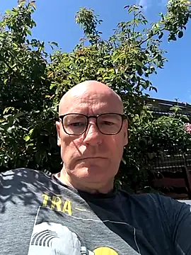 bogland33 online show from June 7, 2026, 10:53 am