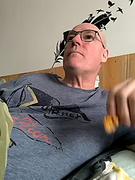 bogland33 online show from February 22, 2026, 2:08 pm