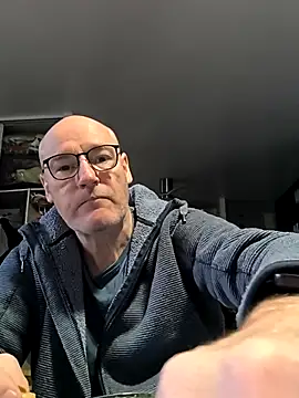 bogland33 online show from February 5, 2026, 11:17 am