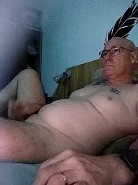 bogland33 online show from June 21, 2026, 7:52 pm