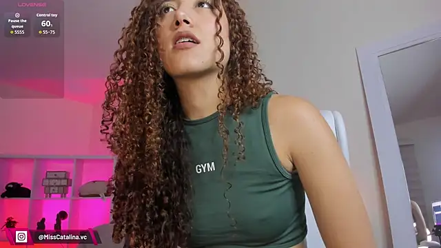 Snapshot of miss_catalinaa chatting on June 19, 2026, 12:33 pm miss catalinaa online show from June 19, 2026, 12:33 pm