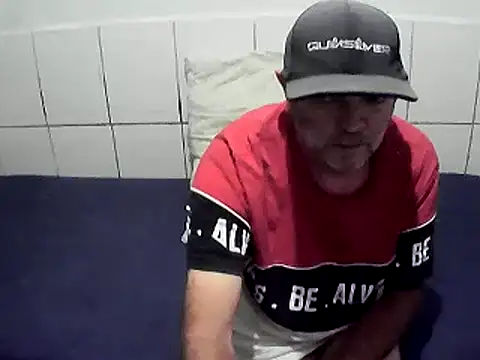 pierdona online show from June 9, 2026, 9:16 pm