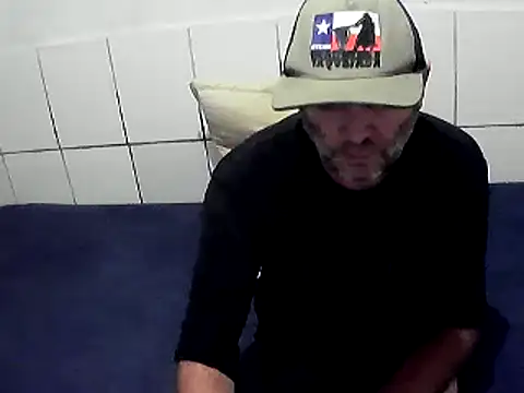 pierdona online show from March 17, 2026, 8:56 pm