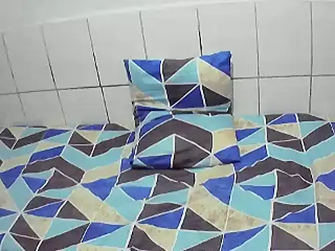 pierdona online show from October 2, 2025, 7:50 pm