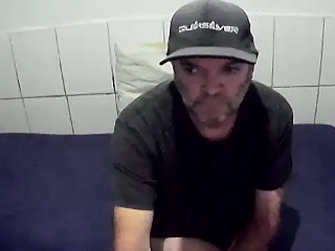 pierdona online show from June 19, 2026, 8:03 pm