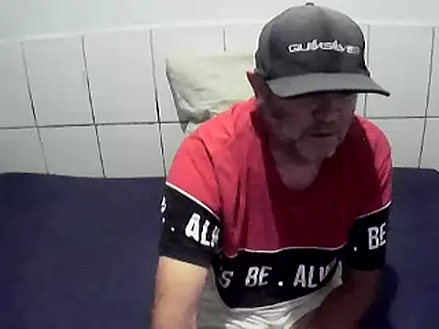 pierdona online show from June 26, 2026, 7:42 pm