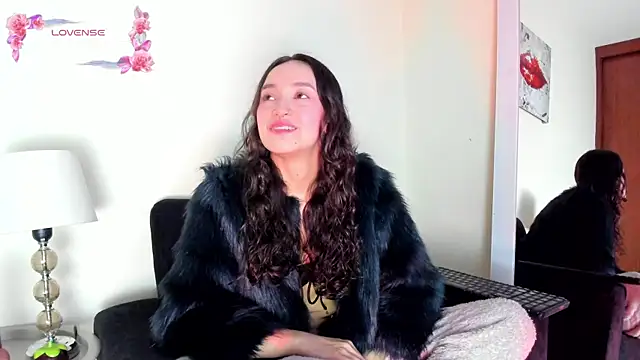 Snapshot of its__angelica_ chatting on August 10, 2026, 1:01 am its angelica online show from August 10, 2026, 1:01 am