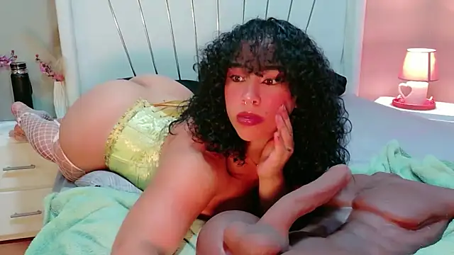 MimiRodriguez online show from February 28, 2026, 3:06 am