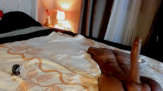 MimiRodriguez online show from October 11, 2025, 4:13 am