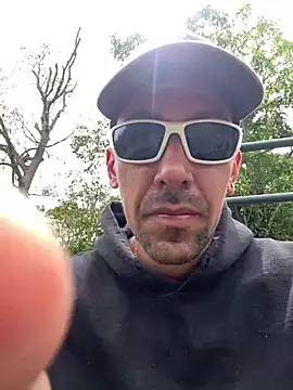 dantedesirexx online show from February 8, 2026, 5:21 pm