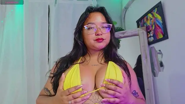 Snapshot of alaia_03 chatting on May 20, 2026, 1:13 am alaia 03 online show from May 20, 2026, 1:13 am