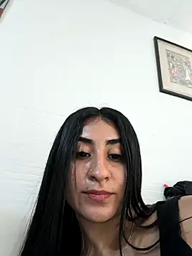 evelin leroy online show from February 21, 2026, 7:27 pm