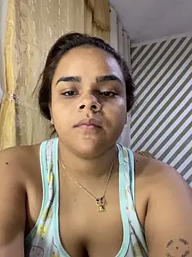 Evabigass online show from April 26, 2026, 1:52 pm
