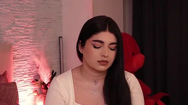 RachelSwaan online show from February 26, 2025, 5:46 am