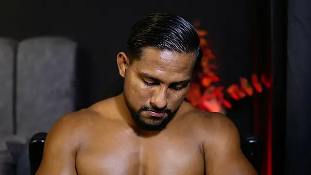 CallumMuscle online show from November 14, 2025, 11:41 pm