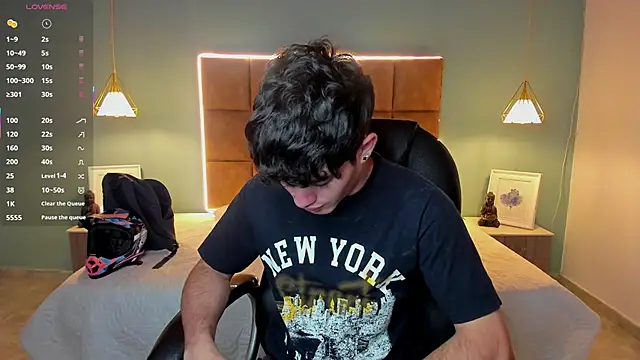 AlejooTwink online show from October 1, 2025, 2:17 am