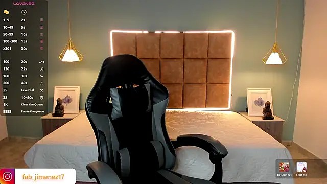 Snapshot of AlejooTwink chatting on March 22, 2026, 2:04 am AlejooTwink online show from March 22, 2026, 2:04 am