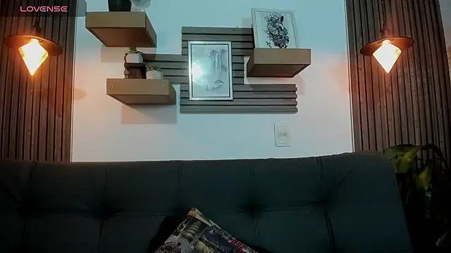 Layla 707 online show from October 14, 2025, 12:33 am