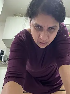 Snapshot of siri_duque chatting on February 16, 2026, 3:05 am siri duque online show from February 16, 2026, 3:05 am