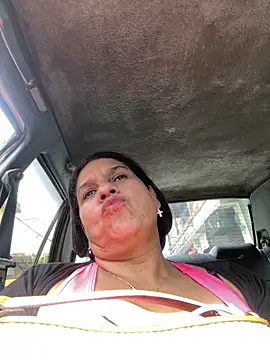 siri duque online show from April 28, 2026, 7:51 pm