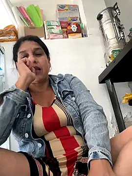 siri duque online show from December 1, 2025, 1:56 pm