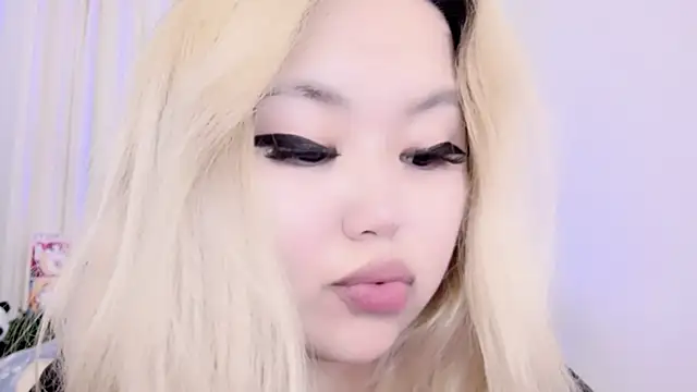 amelia sunlight online show from March 11, 2025, 3:47 am