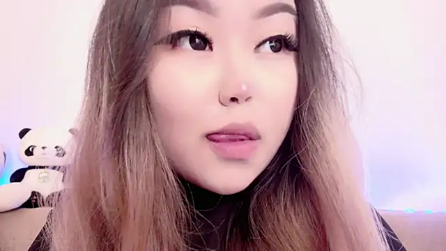 amelia sunlight online show from March 19, 2026, 3:23 pm