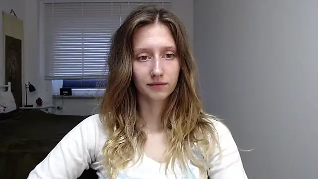 LUNA delight online show from October 1, 2025, 5:34 am