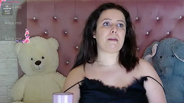 SophiaStarr online show from May 2, 2026, 7:30 pm