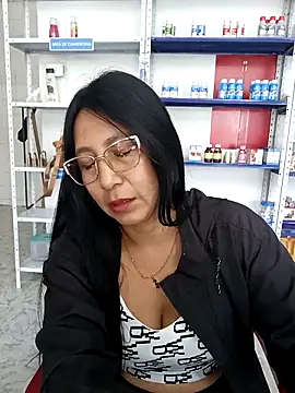 Megan jennerr online show from September 29, 2025, 2:34 pm